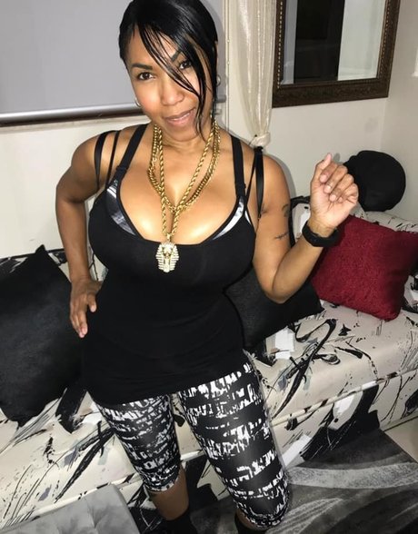 20 years old onlyfans beautiful pictures