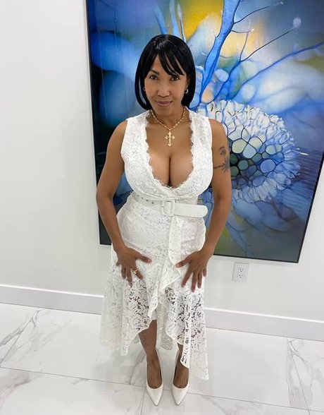 Odalys Borrero hd actress picture