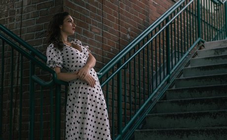 Sydney Meyer star pornographic images