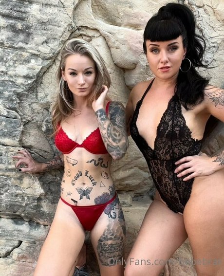 TallKatie Onaka adult model pics