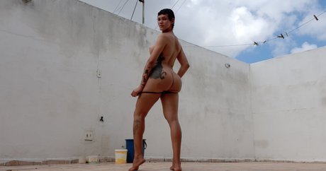 Sabrina Prezotte naked model pics