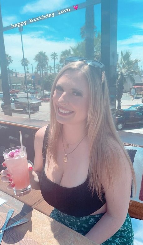 gym shorts onlyfans free sexy image