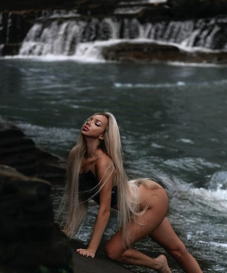 Yana fire adult model img