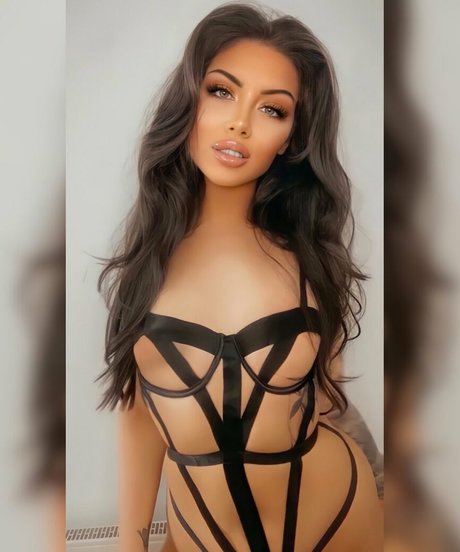 beccililyx perfect model gallery