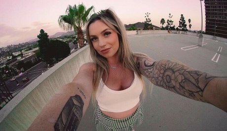 Mkxxxxx pornstar pretty img