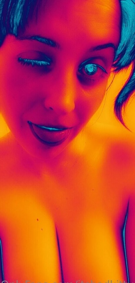 Itsbadkittyof star free pictures