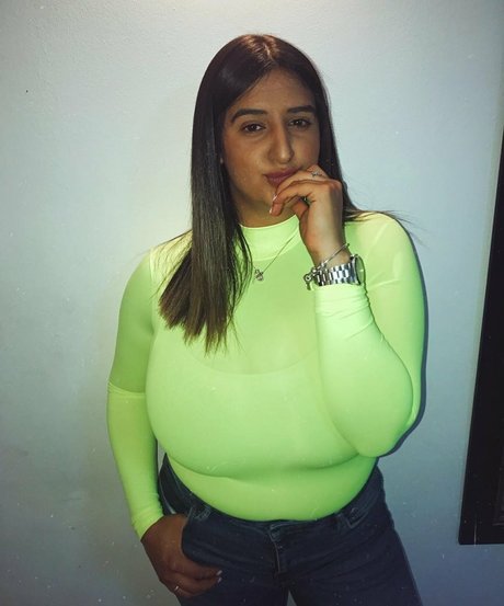 Marin Elbaz pornographic actress pic