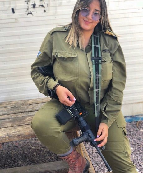 Marin Elbaz model exclusive photo