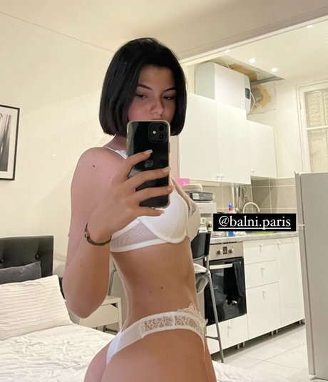 Thbnlaure nude star archive