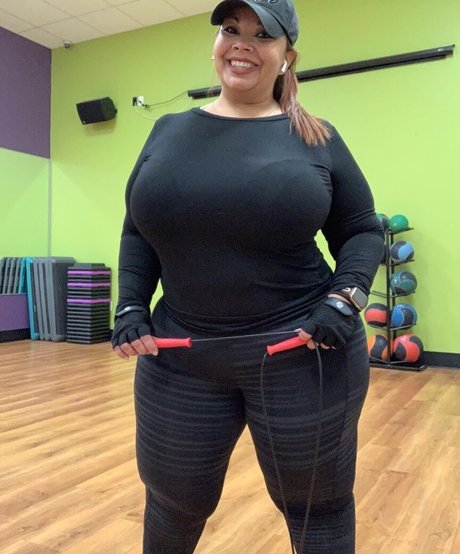 SueAnn high quality star img