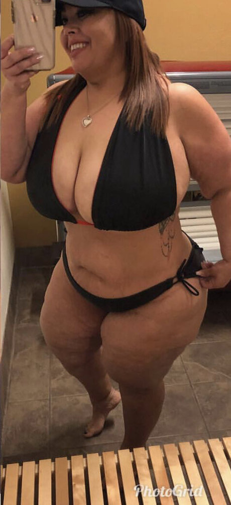 SueAnn star nude pictures