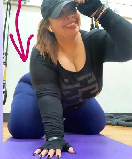 asian pawg onlyfans nude images