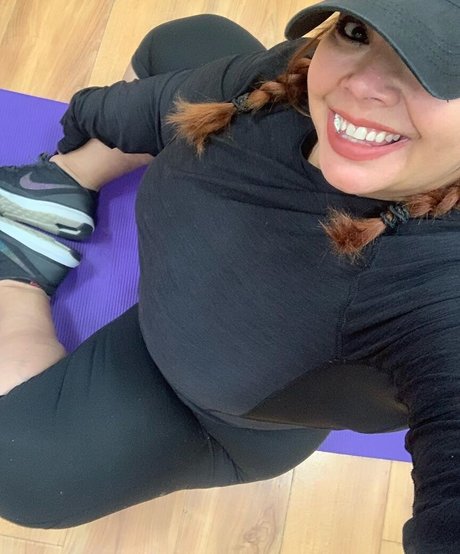 SueAnn hot star picture