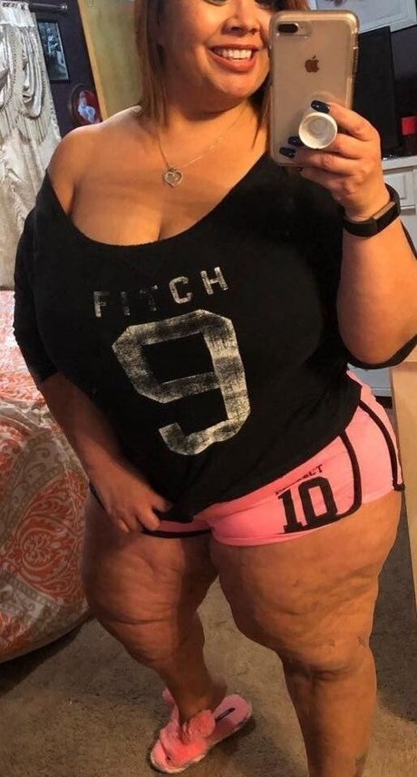 SueAnn hot pornstar pictures