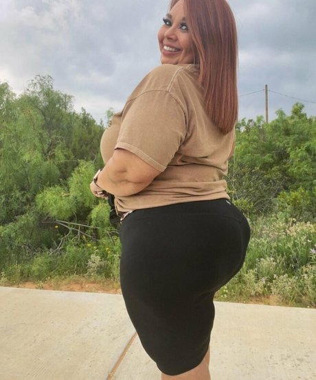 SueAnn pornstar erotic image