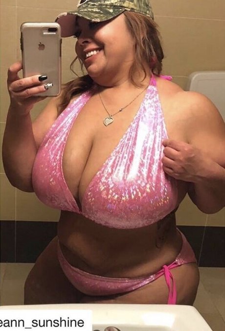 SueAnn nudes pornstar pics