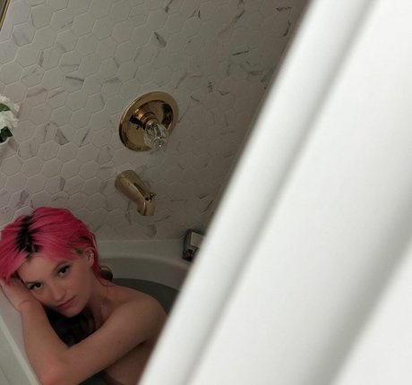 yourgirlgrae pornstar archive