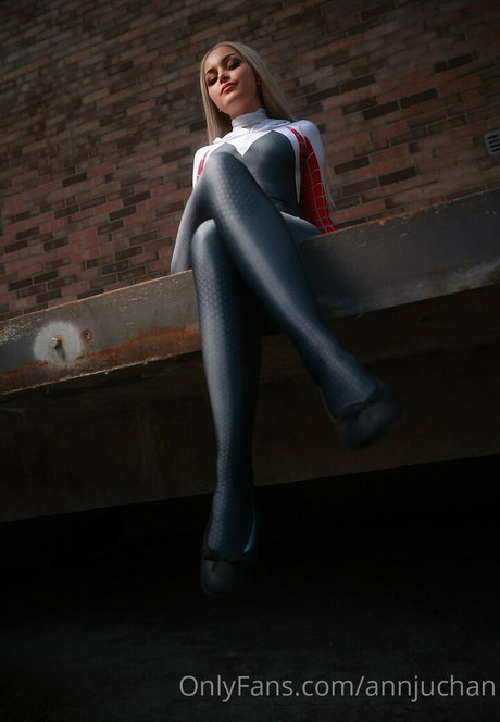 Annjuchan exclusive model pic