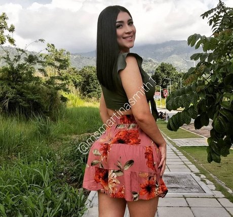 Martina Smith erotic pornstar pictures