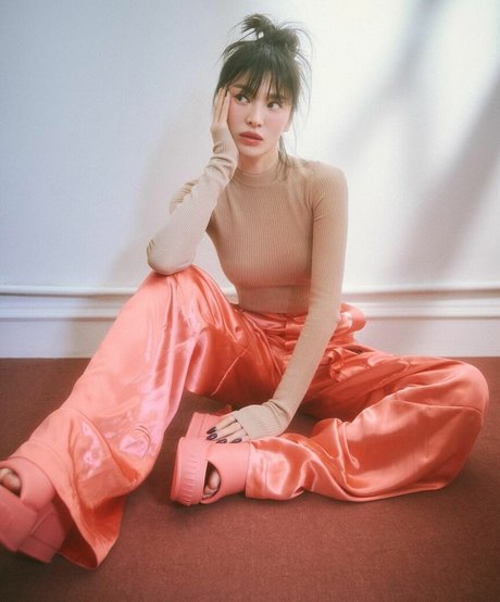 Song Hye kyo pornstar naked pictures