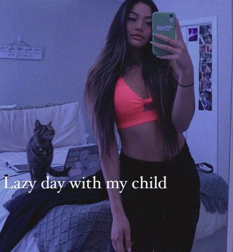 Carly Wong model beautiful gallery