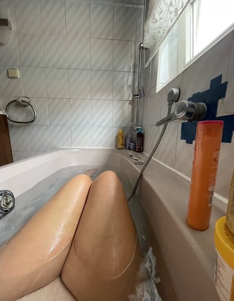 blondigirlll porn actress images