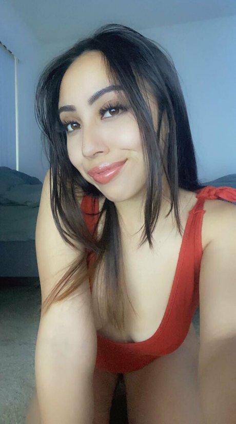 ivyyleaguebitxh naked model photo