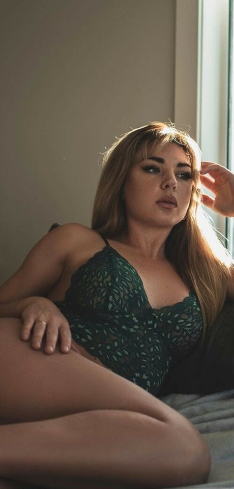 elysecamille star porn photos