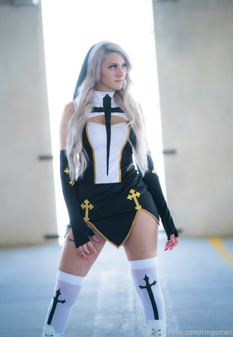 Captainraelynn pretty pornstar pics