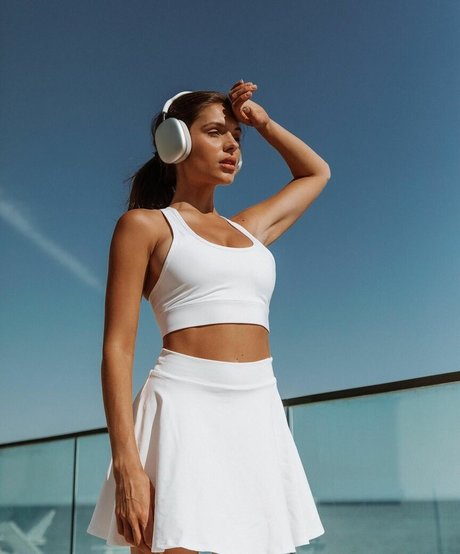 Alyssa Lynch hot star image