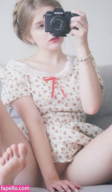 angellmarr pretty actress gallery