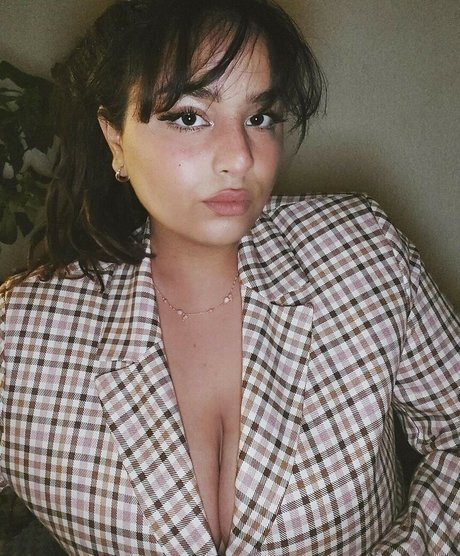 Mademoisellekayyy pornstar hd photos