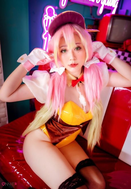 OnniesM pornstar sex images