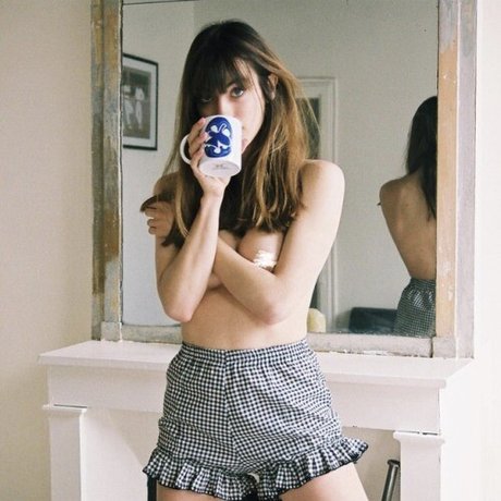 Louise Follain nice star galleries