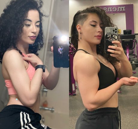 Curly Exotic pretty model pic