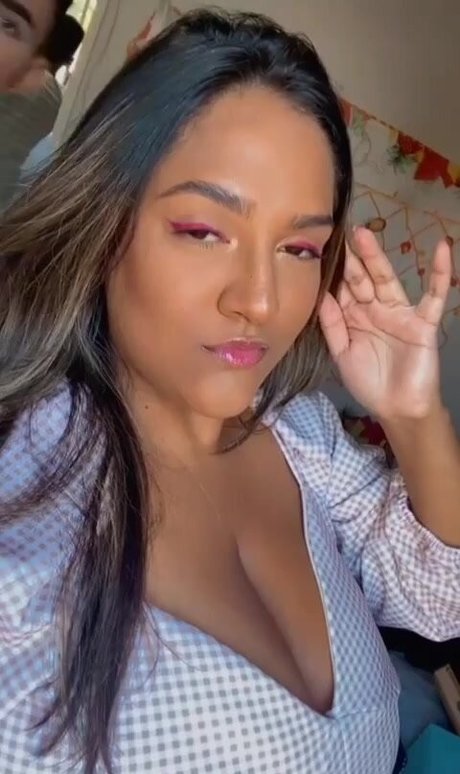 Sofia Mendonca star nude photos