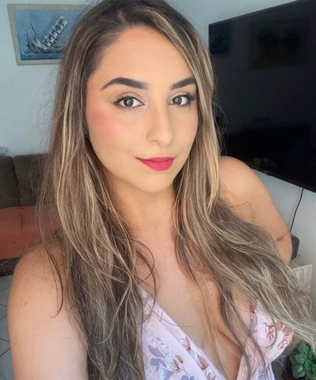 Faelinyfae pornstar hot images