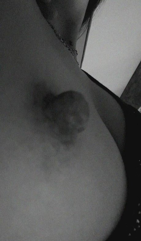 Tzouma Mym pornstar top image