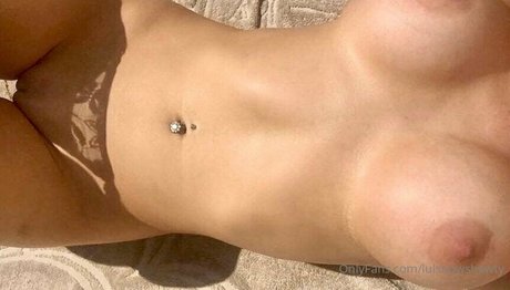 Lulsnowshawty nudes actress photo