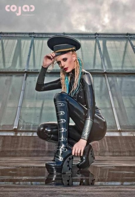 Deemonica ASMR pornstar nice pics