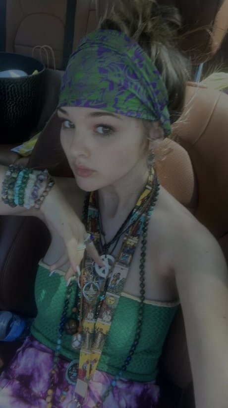 Ember Vail free pornstar pics