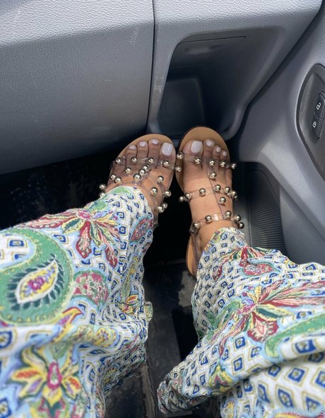 theislandgirl Quick model image