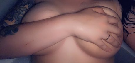 AriciaAnn model best image