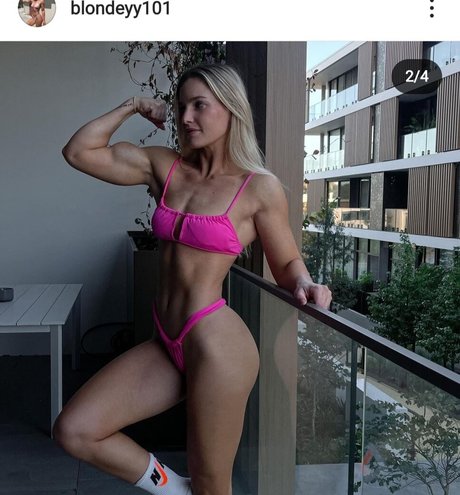 Blondeyy101 pornstar nudes gallery