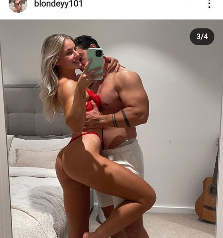 Blondeyy101 pretty pornstar pic