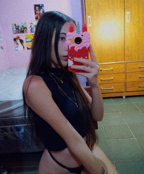 Gemeas Marina nude model galleries