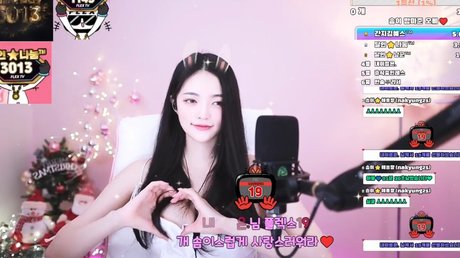 somsom o0o pornstar beautiful image