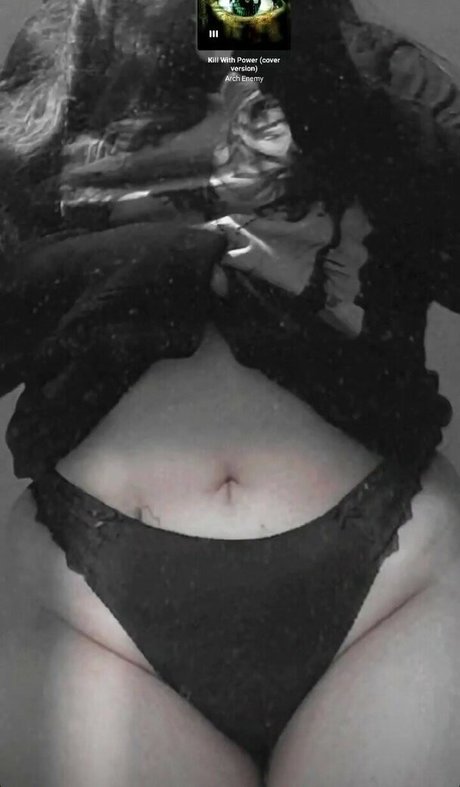 Draconiarv star erotic pictures