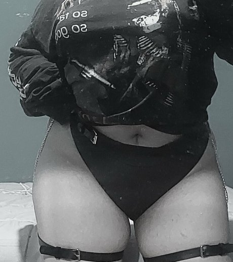 Draconiarv hot pornstar pictures