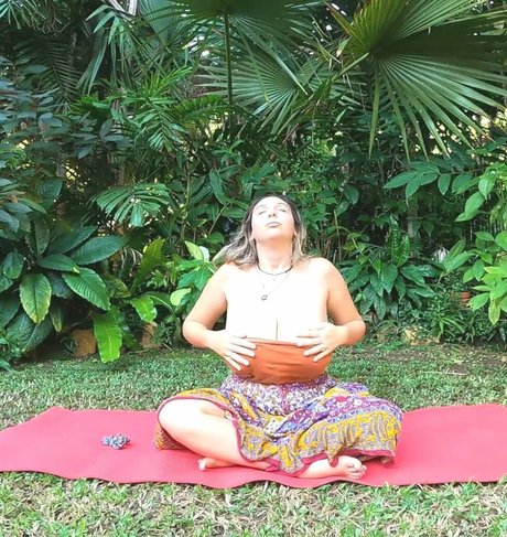 Wears ren model high quality photo